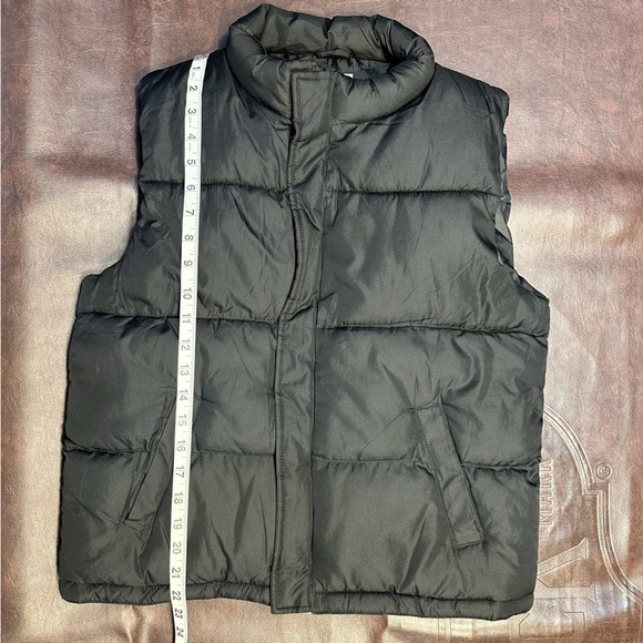 Activewear Outdoor for Boys Bundle of 2 Vest 1/4 zip sweatshirt large Athleisure - Picture 11 of 16